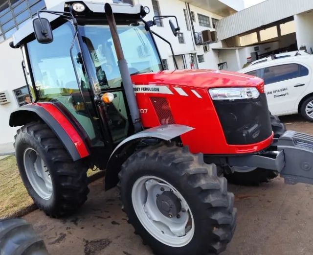 Trator Massey Ferguson 4707 Cabinado, ano 2021, com Reversor Eletro Hidráulico - Foto 3