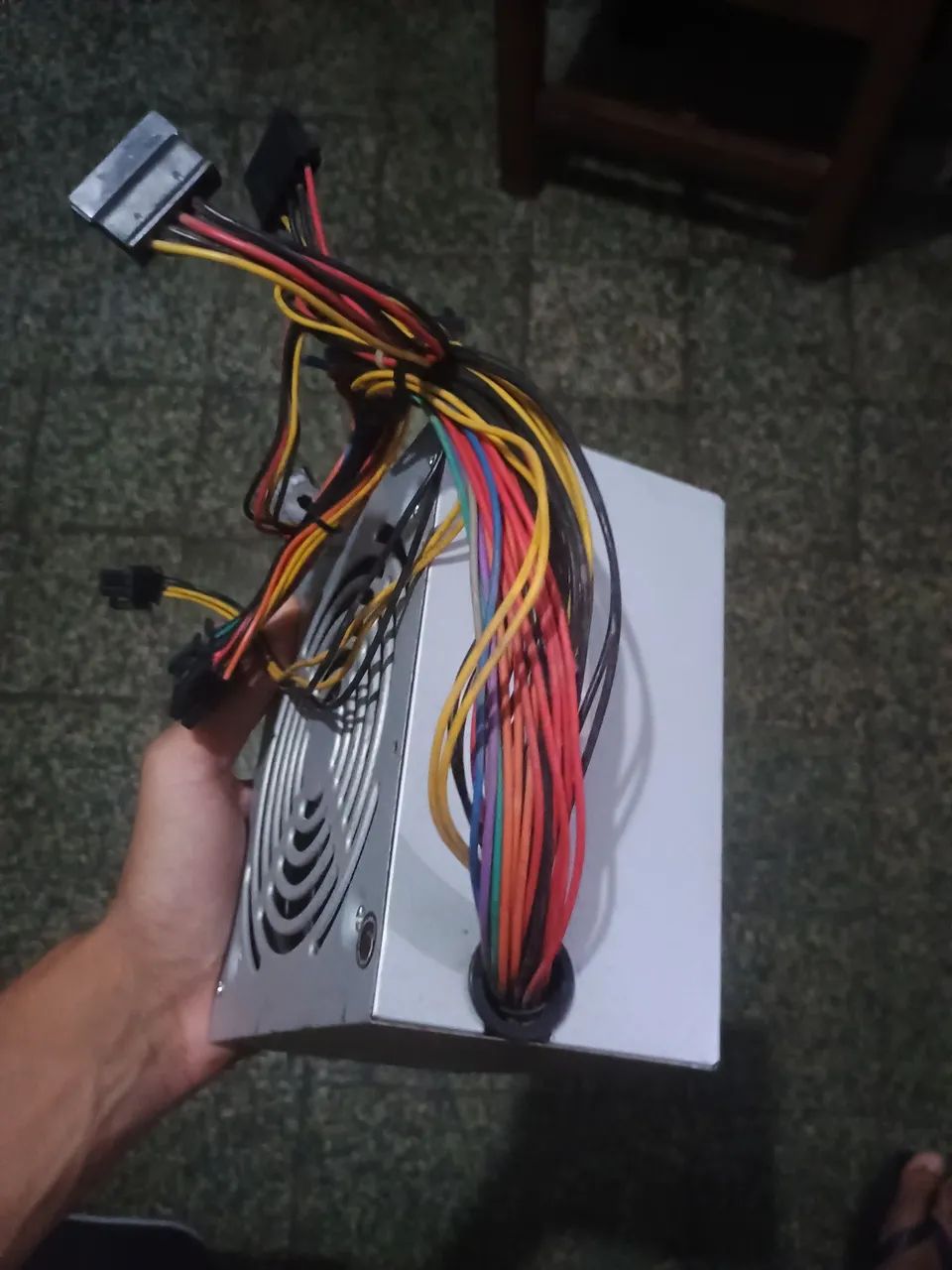 Fonte de Pc 300w funcionando perfeitamente  - Foto 4