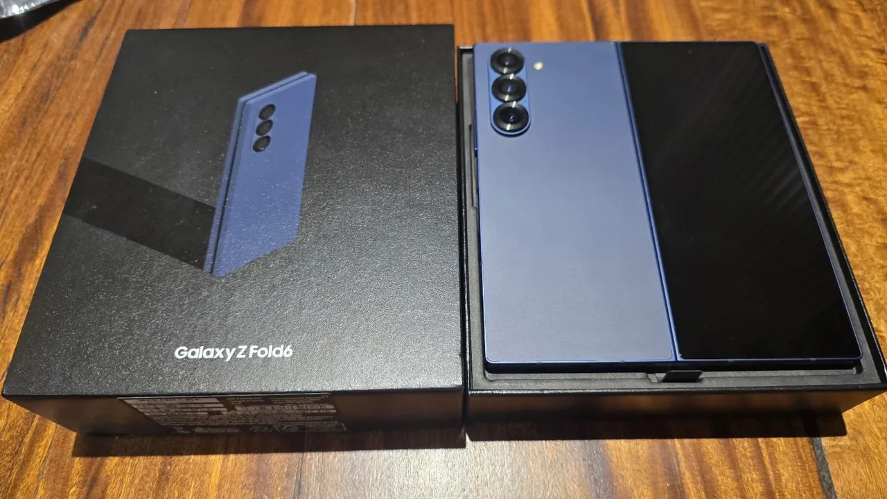 Galaxy Z fold6 512gb (GARANTIA ATE 05/26)
