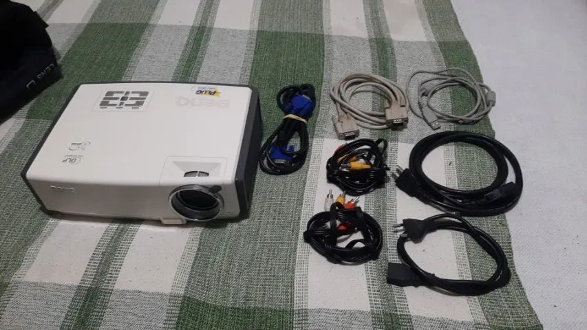 projetor de video de qualidade  BENQ completo e funcionando perfeitamente  - Foto 5