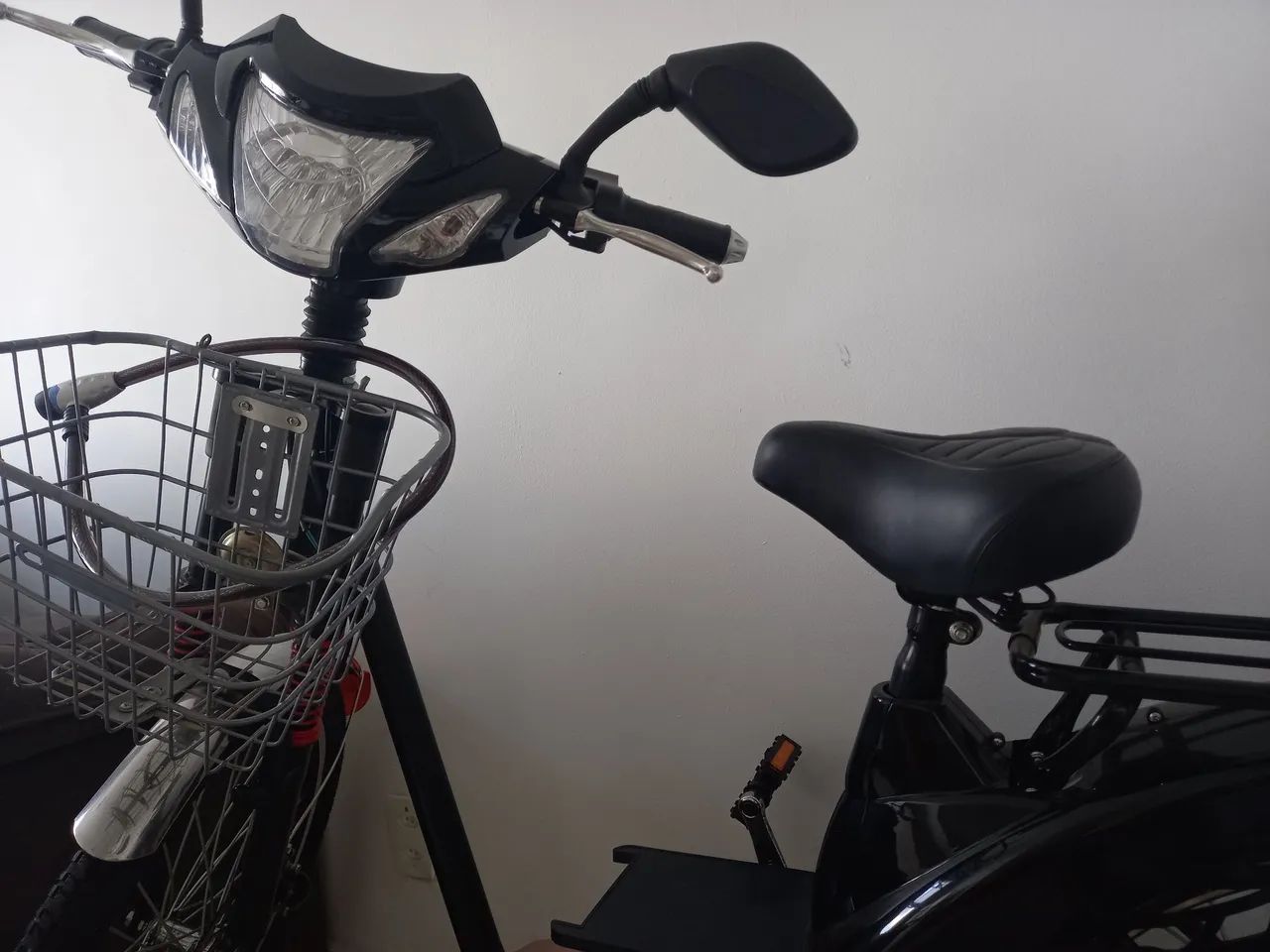 Baixei para vender! Bicicleta Elétrica em ótimo estado - Foto 2