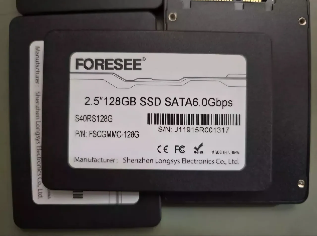 Lote com 10 SSD FORESEE 128GB SATA 2.5"