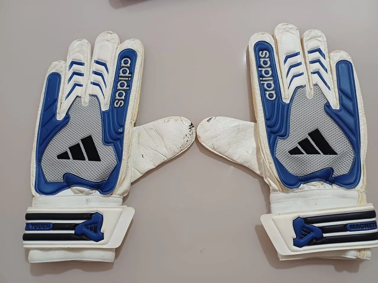 Luvas de Goleiro retrô Adidas