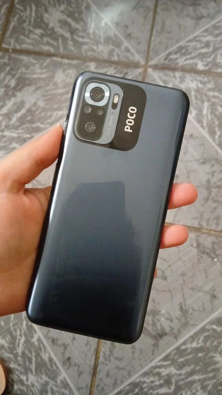 Poco M5S, acompanha carregador e capinha  - Foto 2