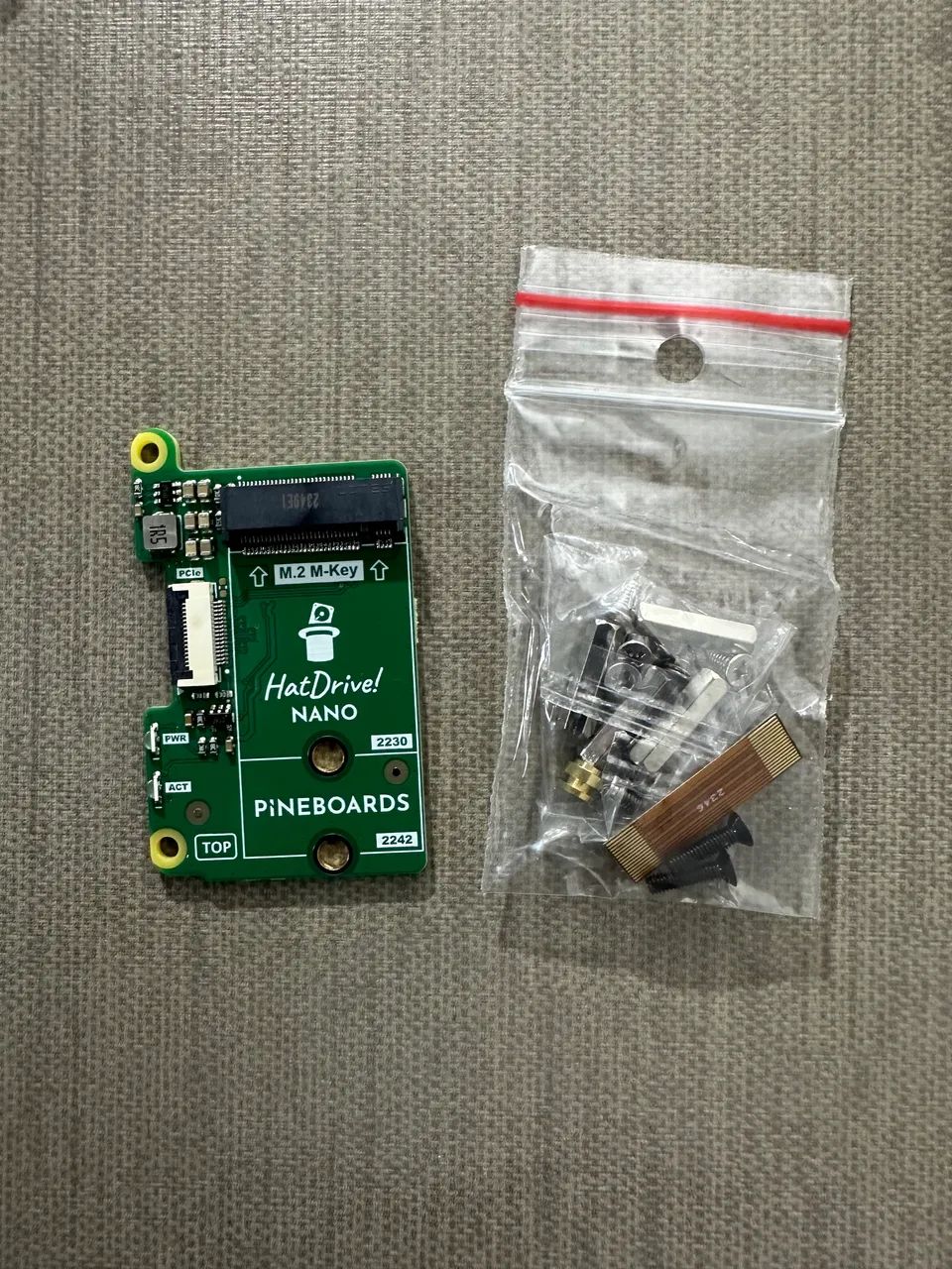 HatDrive! Nano (NVMe 2230, 2242 GEN 3) - Foto 2