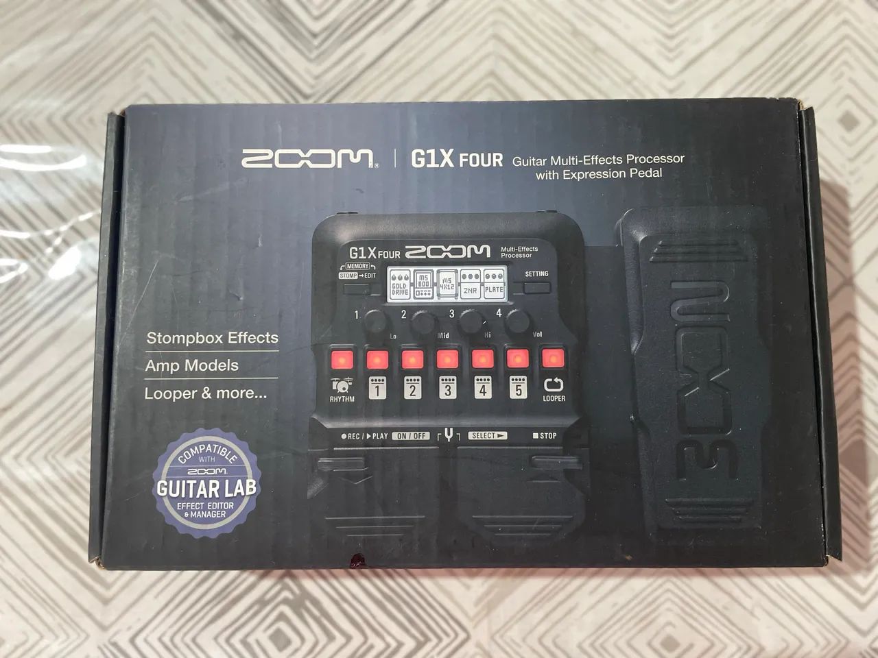 PEDAL DE EFEITOS Zoom G1X Four