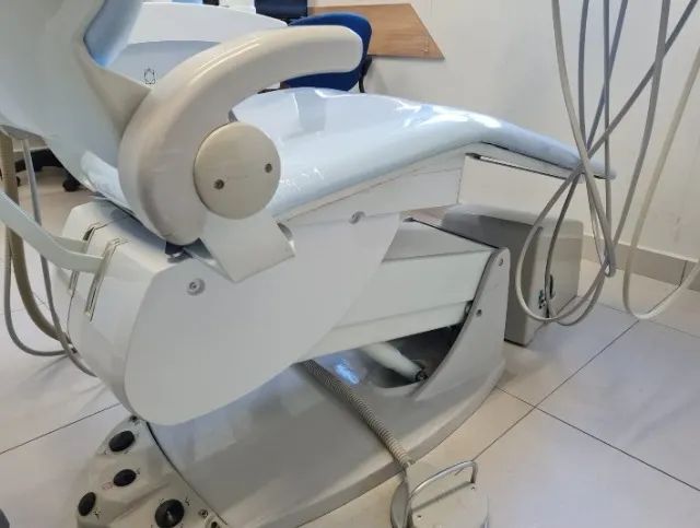 Cadeira Odontológica  - Foto 5