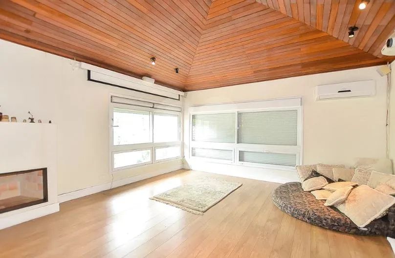 Casa à venda com 605 m², 5 quartos e espaços amplos no Campo Comprido, em Curitiba - Foto 3