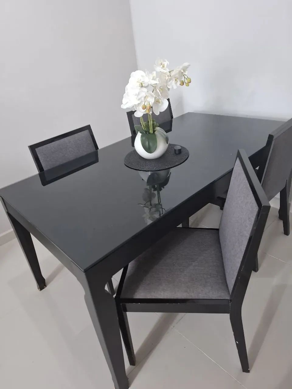 Dining Table for 4 Places64296272711683122