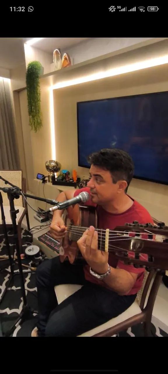 Música ao vivo Voz e violão - Foto 2