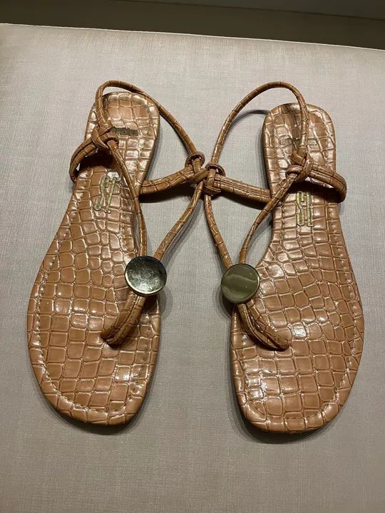 Sandália Santa loja, tam 38.