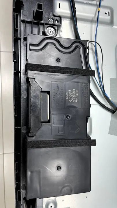 Caixa som Lg 58uf8300 L e R - Foto 3