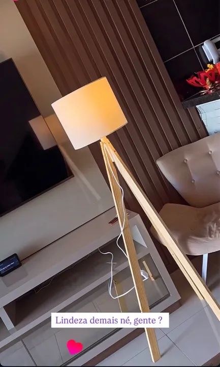 Luminária de Pé Tripé com Abajur - Foto 3