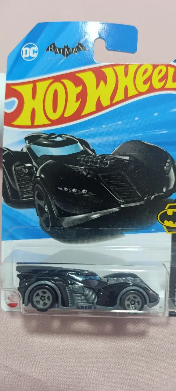 Hot Wheels Batmóvel Batman