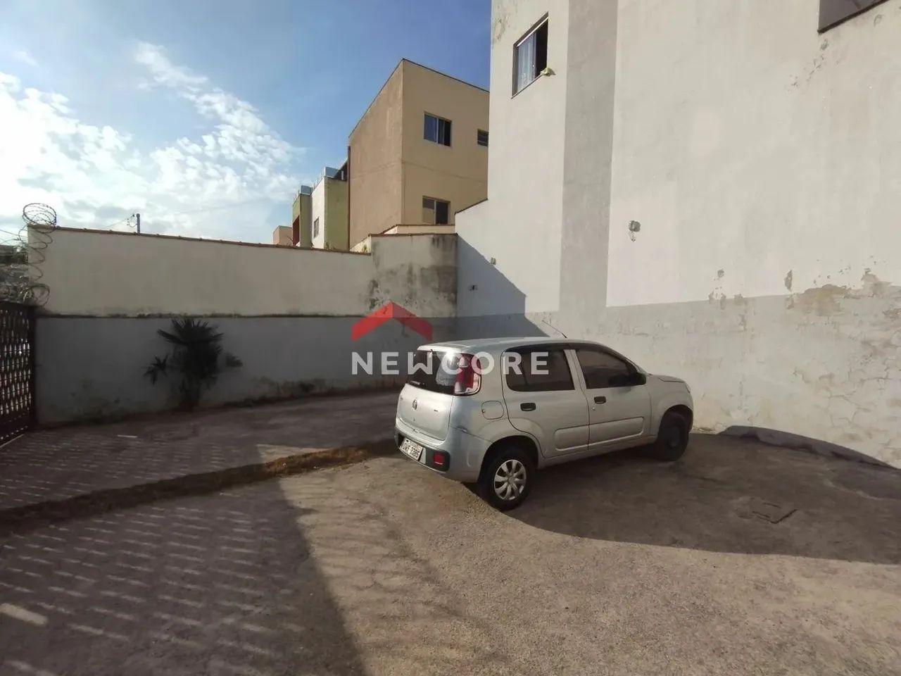 Apartamento em Rua Acácia - Floresta Encantada - Esmeraldas/MG