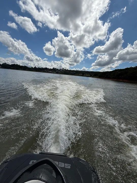 Vendo Jet Ski Seadoo GTR 215 - Foto 4