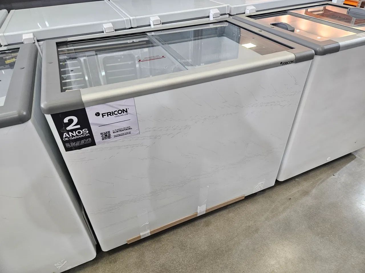 freezer horizontal tampa de vidro 311L novo