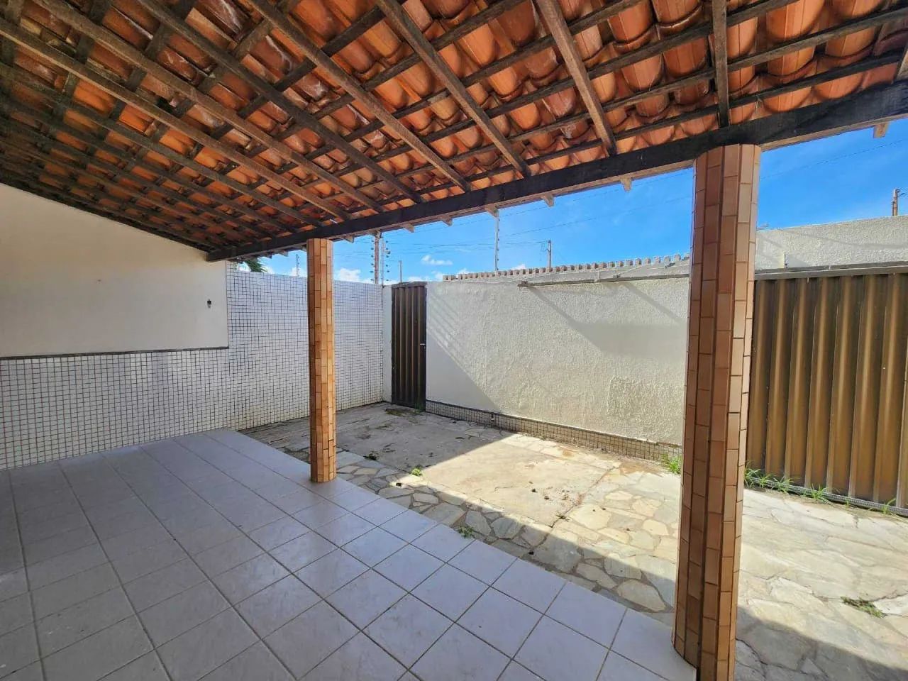 CASA EM RUA PÚBLICA NA ARUANA [3090] - Foto 5