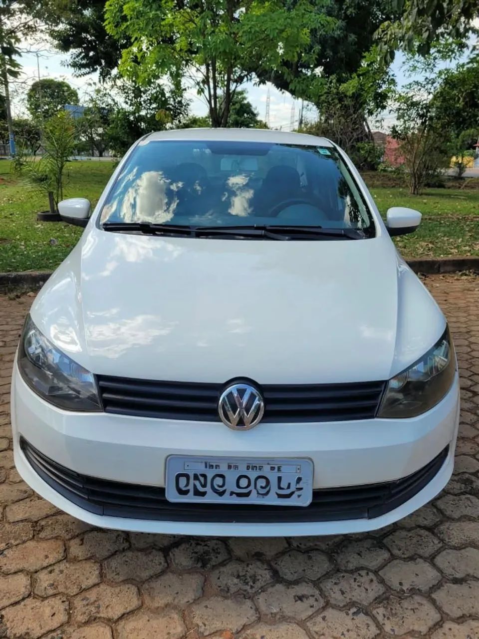 Volkswagen Voyage VOYAGE Trendline 1.0 T.Flex 8V 4p 2015