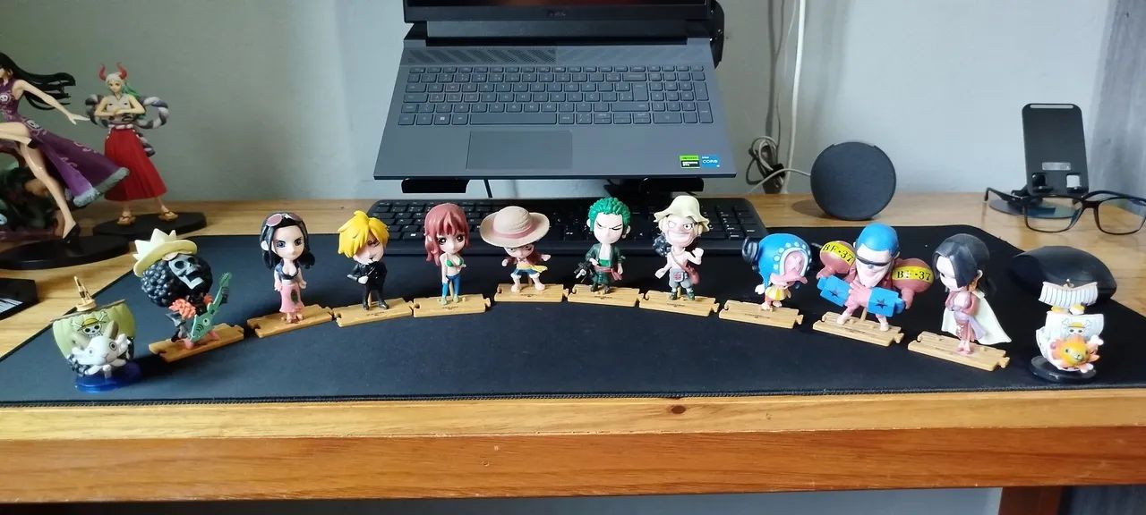 One Piece Mini Action Figures 