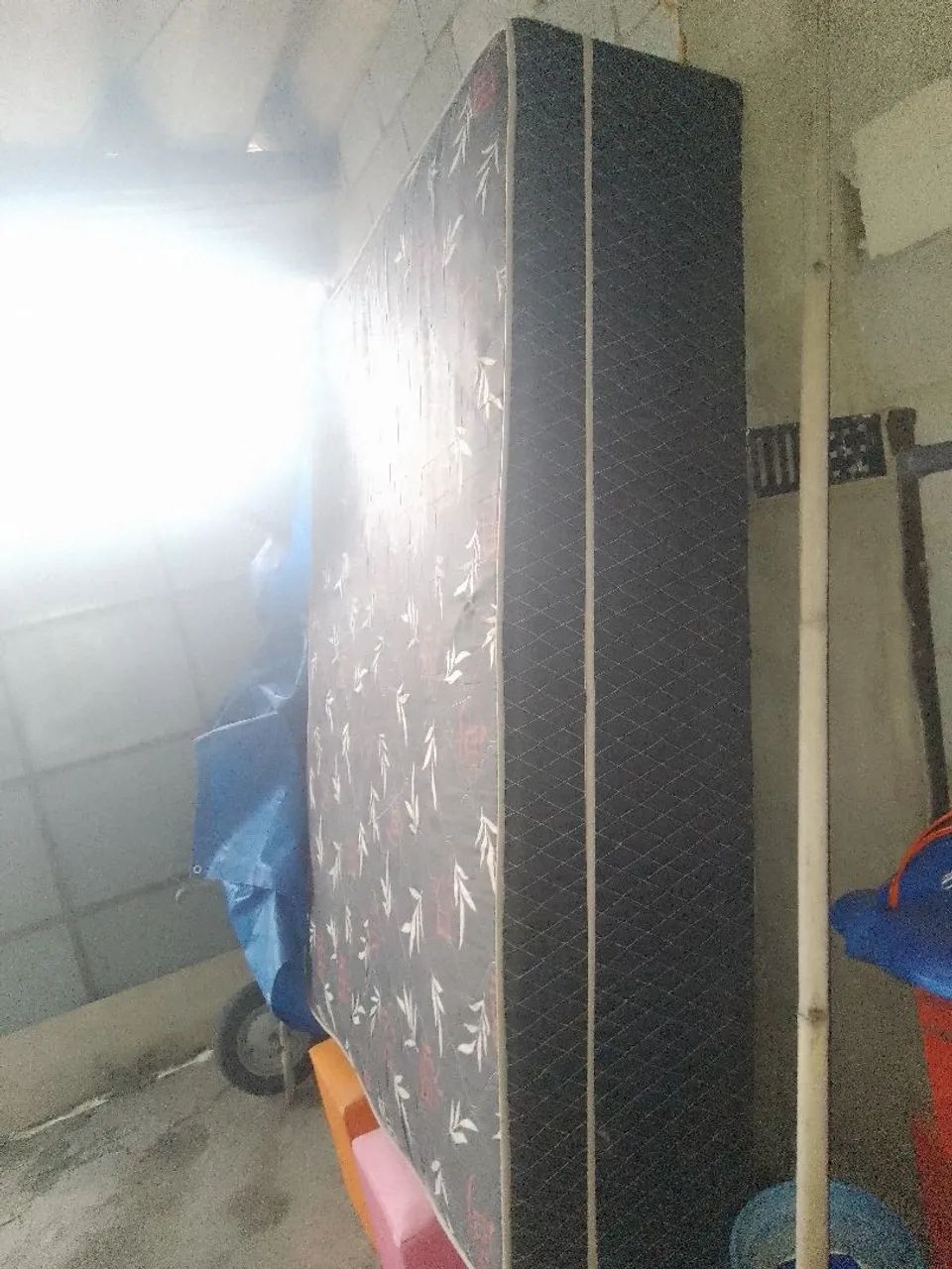 Vendo base de cama box casal - Foto 3