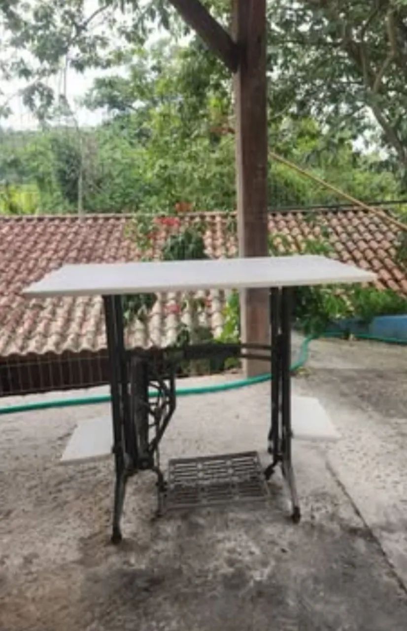 Mesa/aparador
