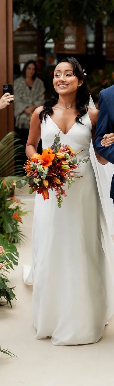 Vestido de noiva modelo sereia com calda rendada - Foto 5