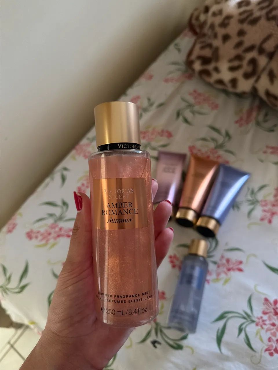 Body splash e cremes Victoria Secrets - Foto 2
