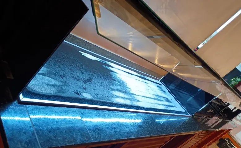 BUFFETS DE VIDRO TEMPERADO 220V - Foto 2