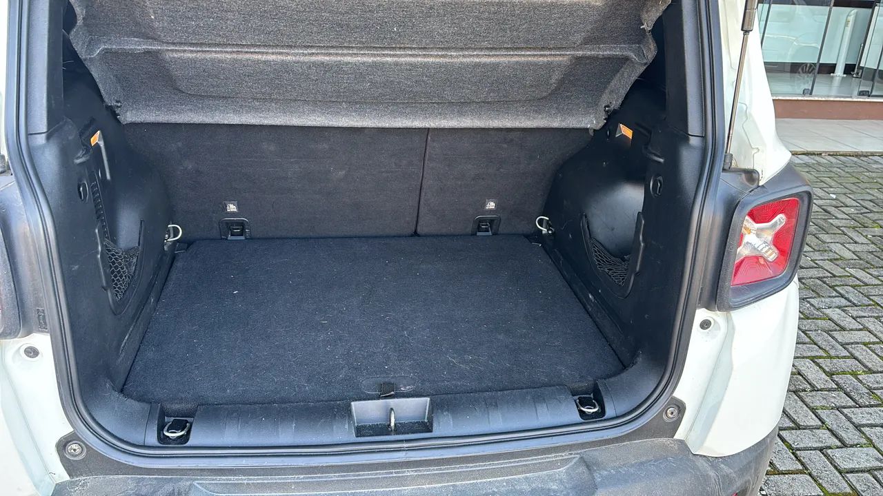 Jeep Renegade Longitude 1.8 4X2 Flex 16V Aut. 2019 - Foto 3