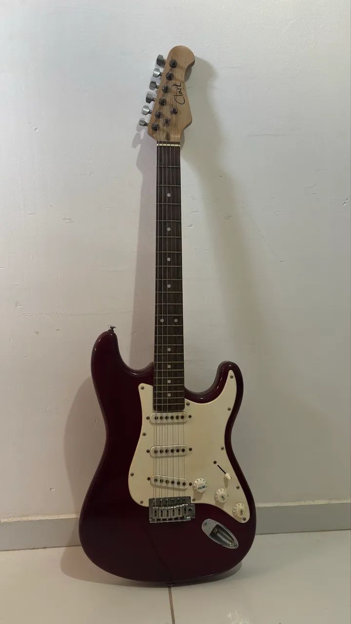 Guitarra Clark e amplificador Marshall - Foto 4