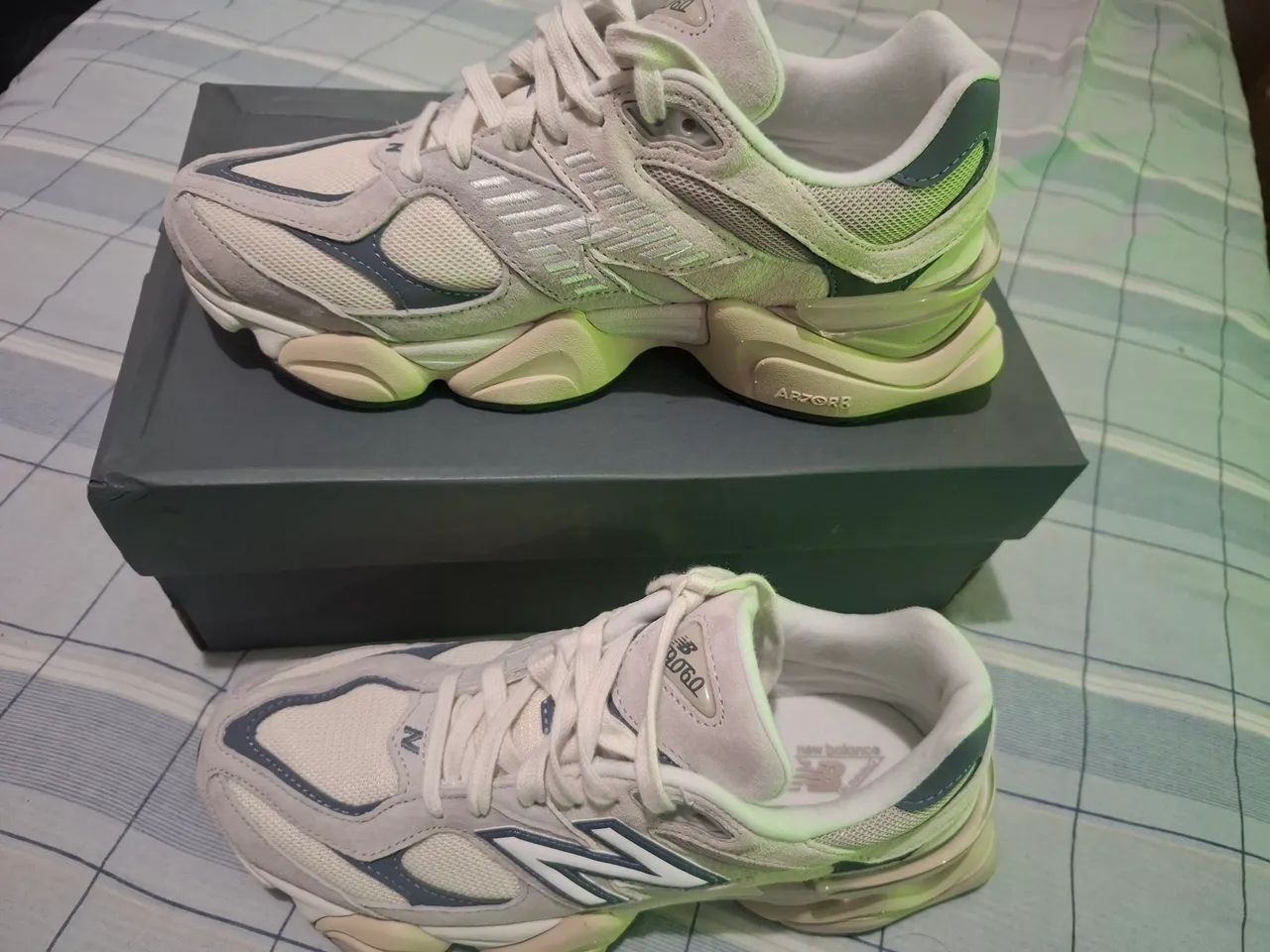 Tênis New Balance 9060 - Foto 4