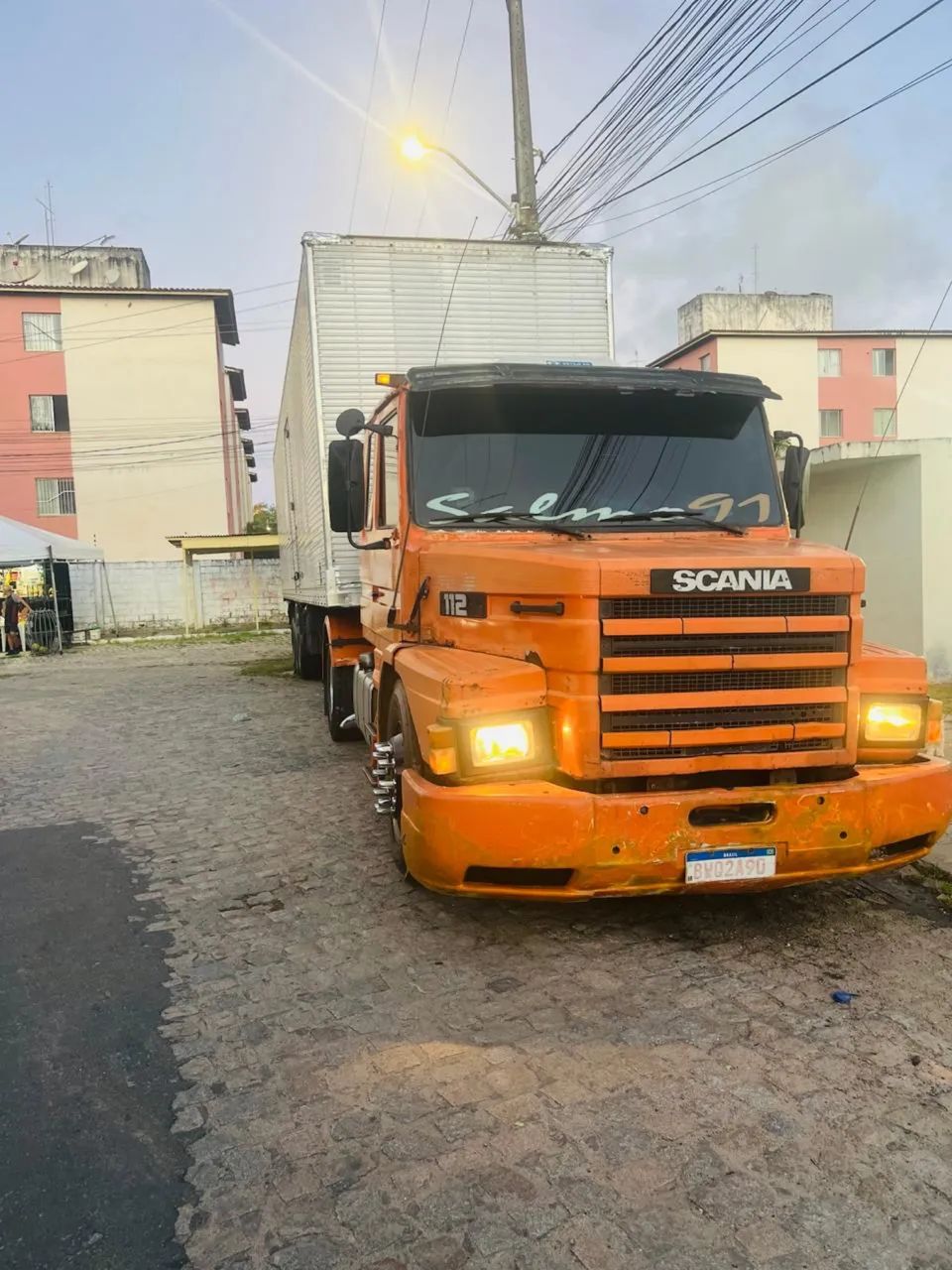 Scania 112 ano 85 e baú facchini 2001/2002 - Foto 5