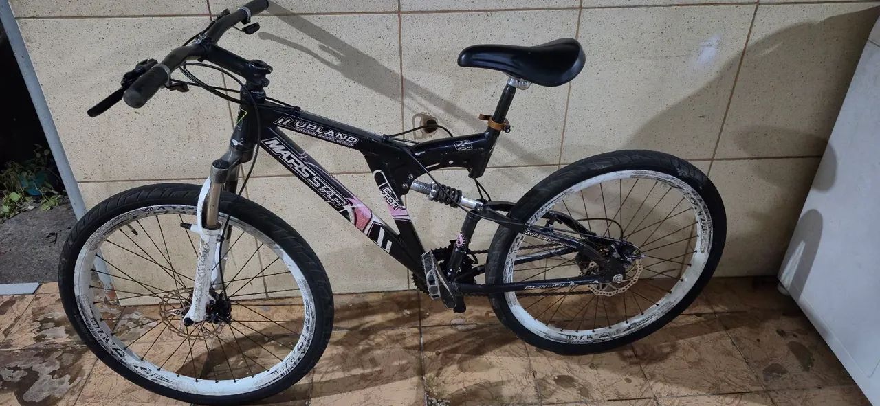Bicicleta de alumínio 