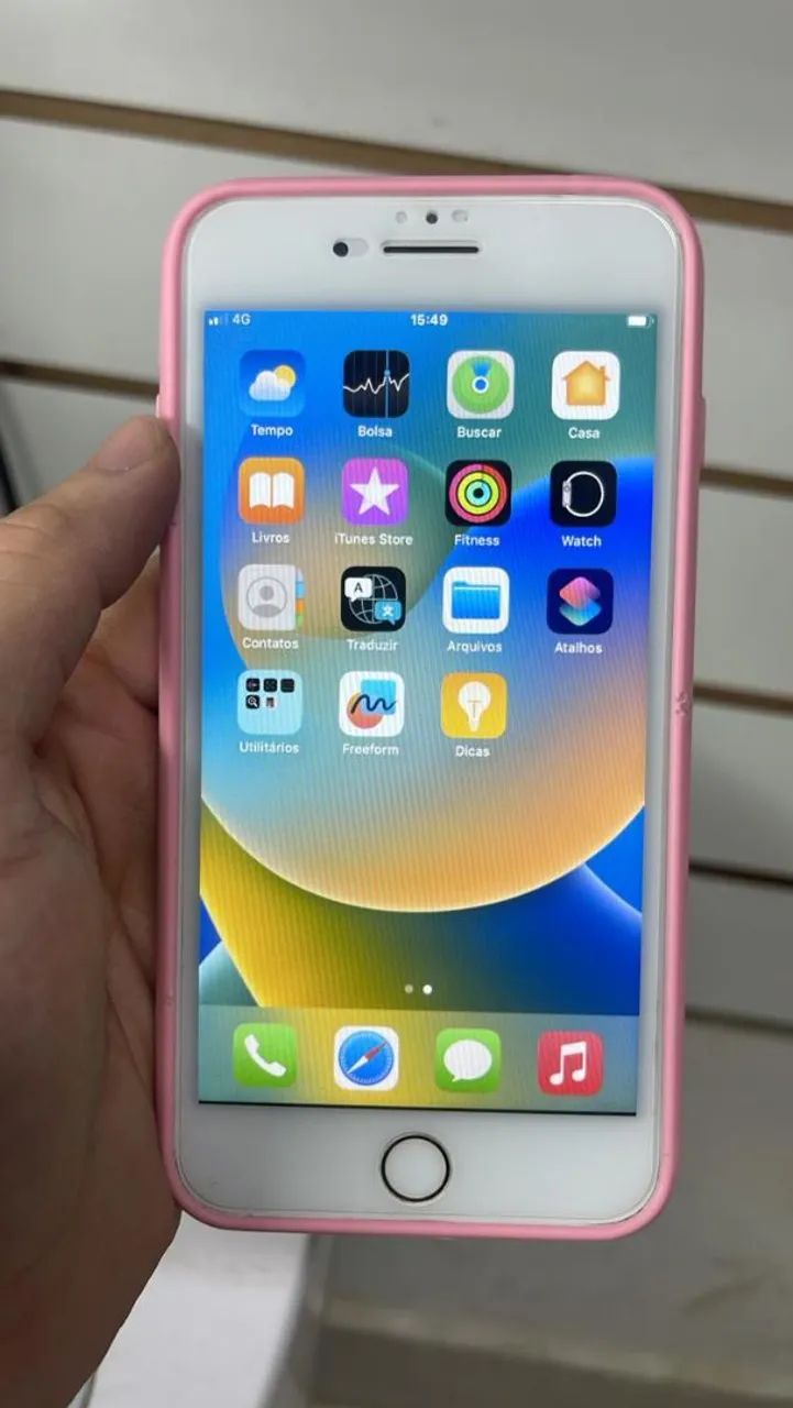 iPhone 8 plus funciona perfeitamente 100 %