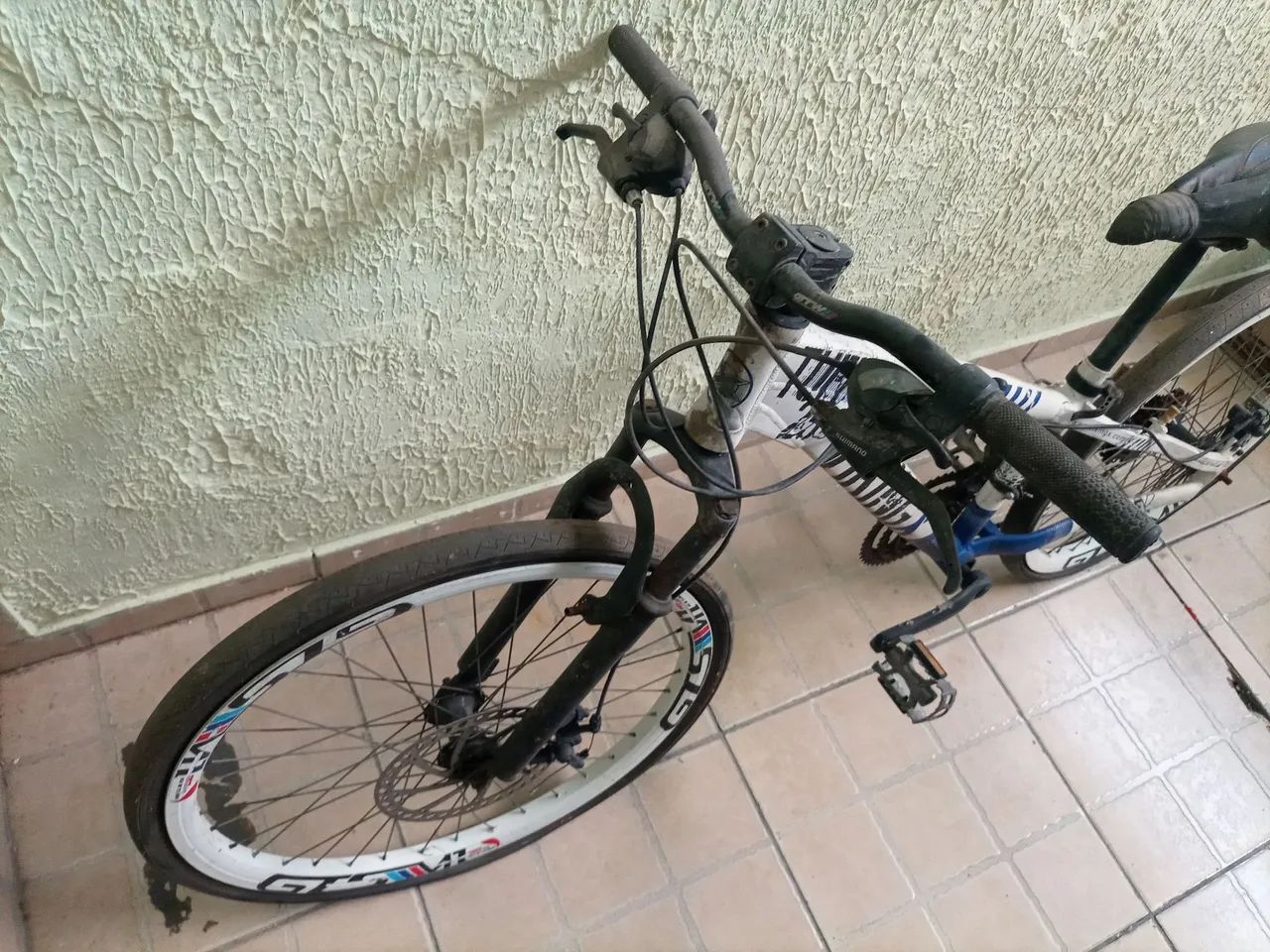 2 Bicicletas Usadas (Precisa Consertá-las) - Foto 3