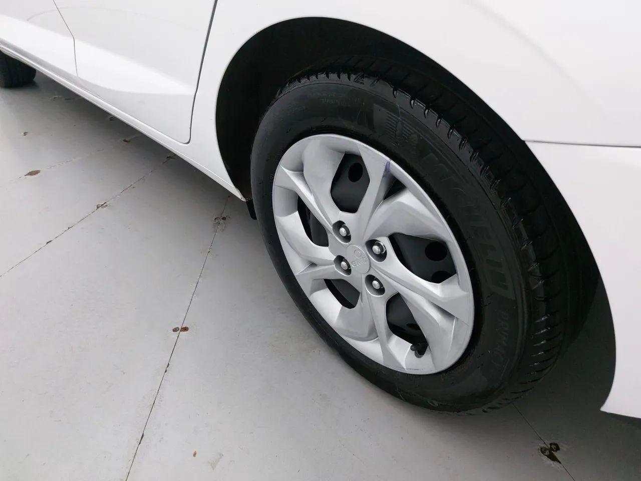Hyundai HB20S Comfort Plus 1.0 TB Flex 12V Mec., foto 12 de 18