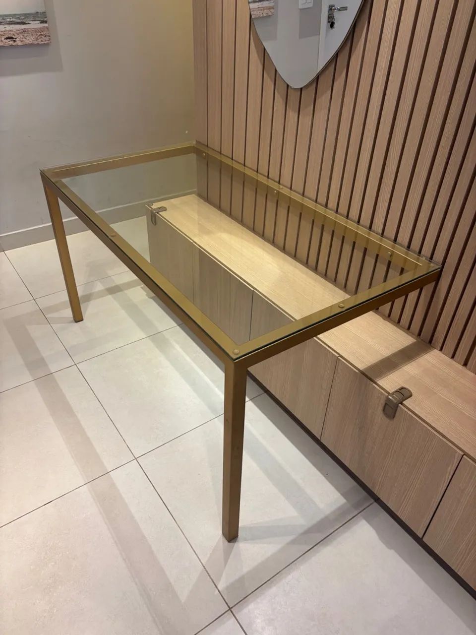 Mesa em Metalon com tampo em vidro 