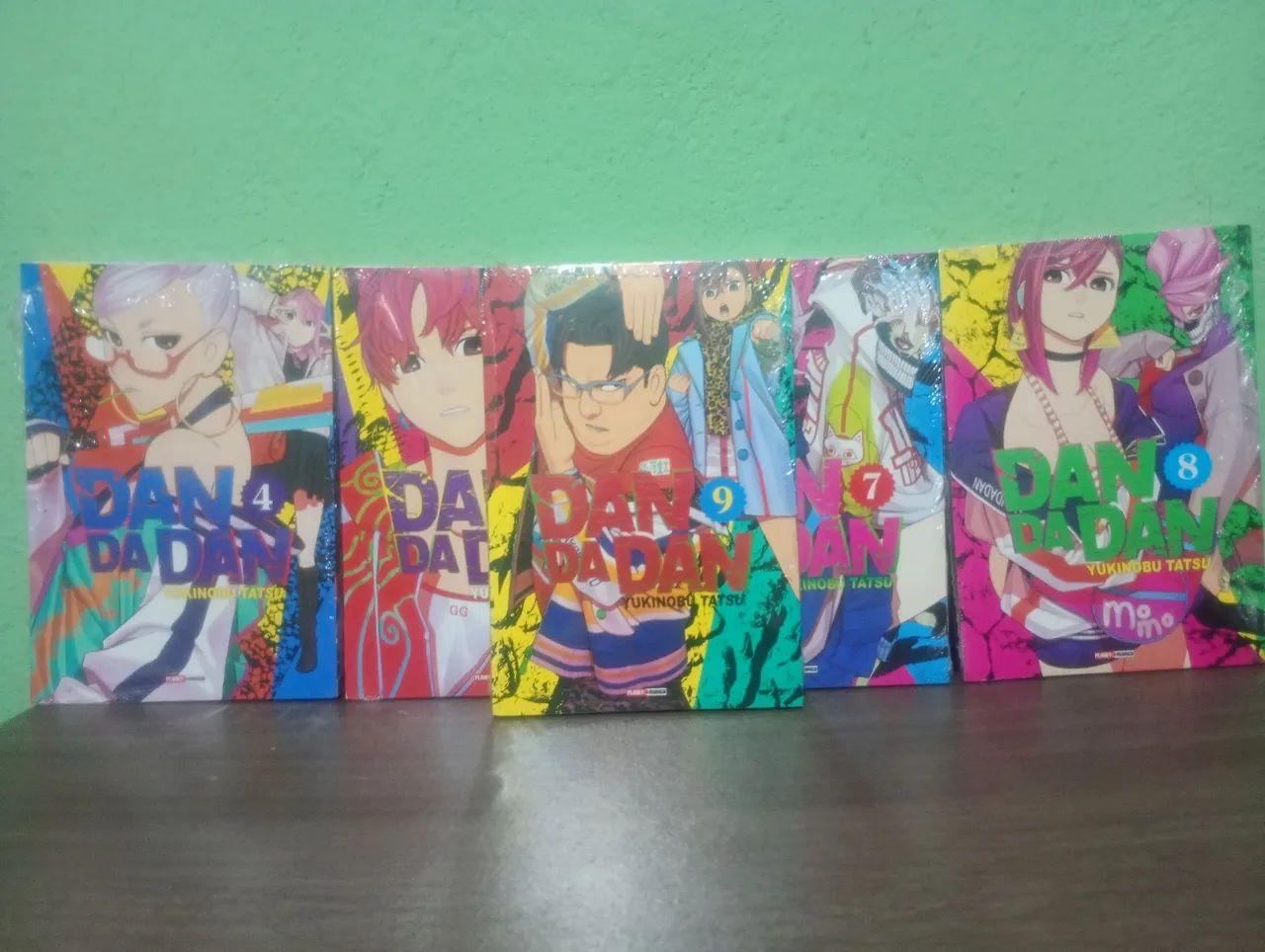 Vendo mangás de DanDanDan - Foto 3