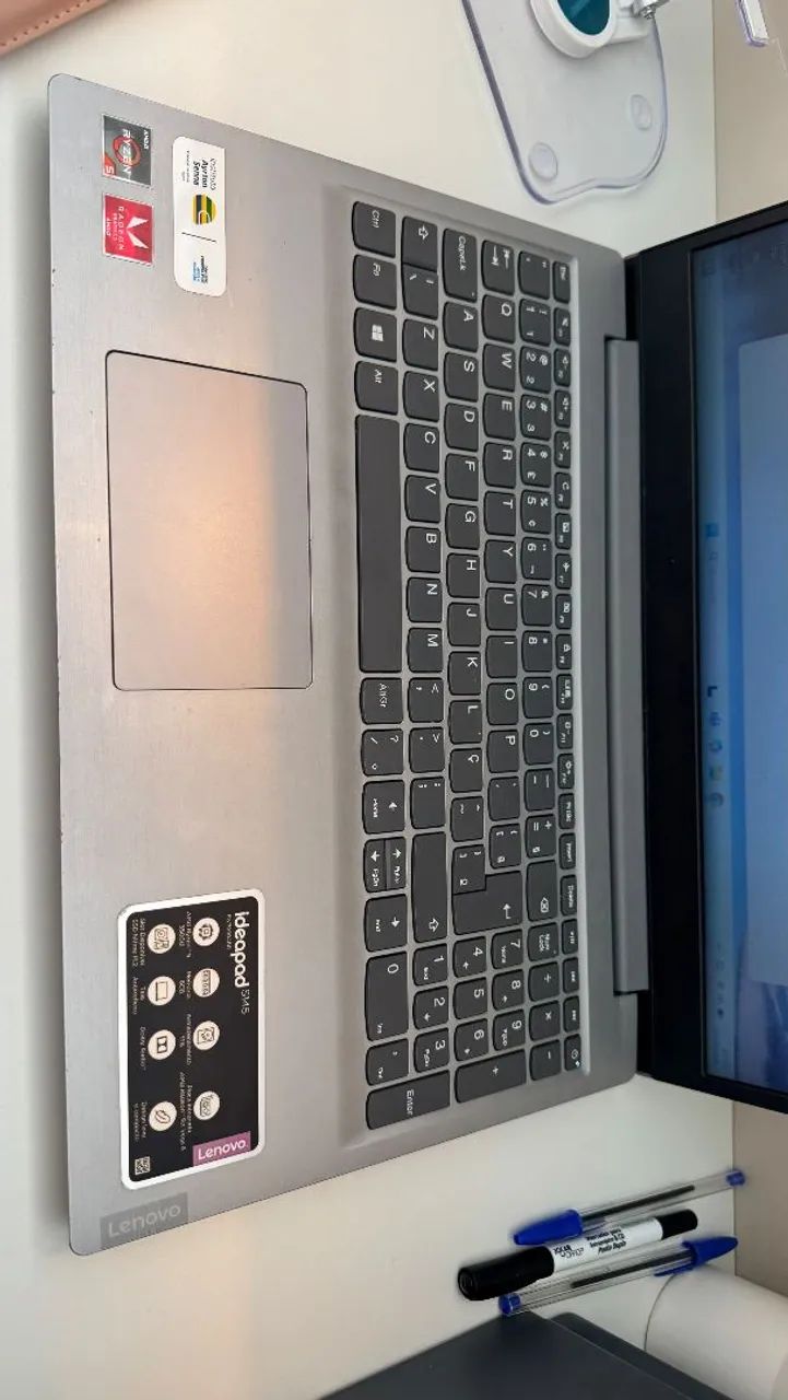 Vendo Notebook Lenovo Ideapad S145 - Foto 4