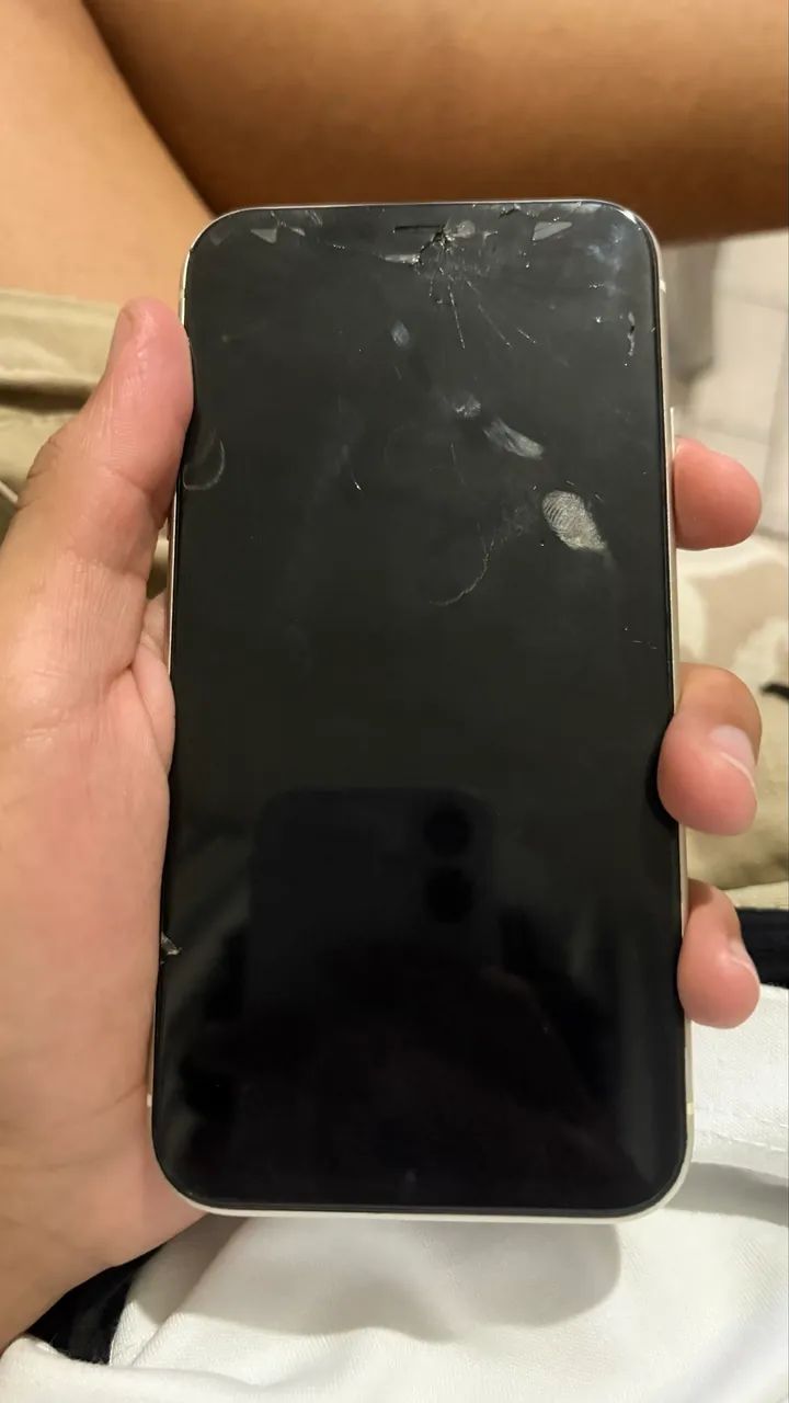 IPhone 11 no precinho  - Foto 3