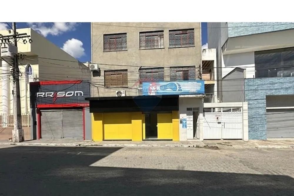Ponto Comercial com 261,00 m² no Centro de Jequié: Alugue Já!