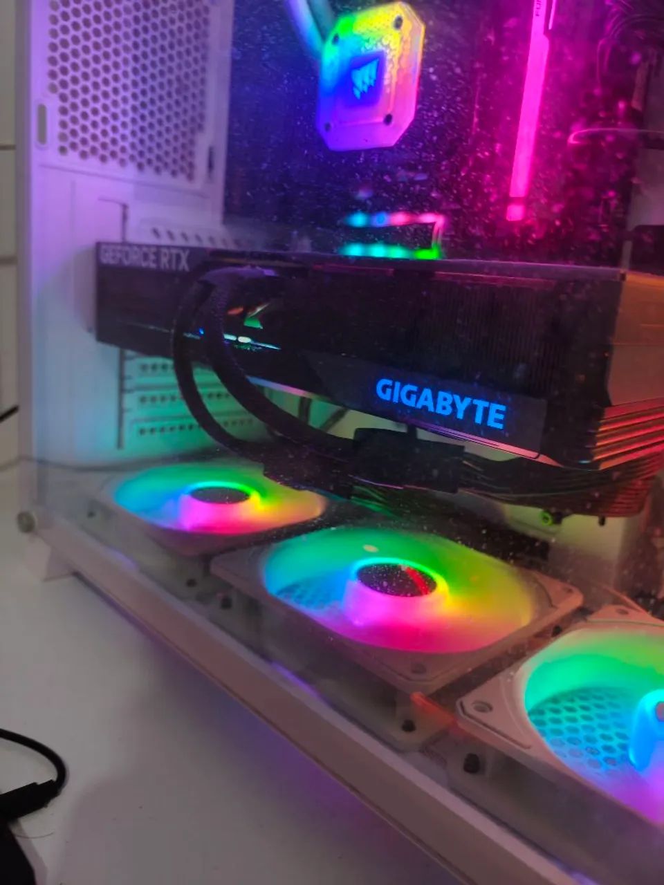 Placa de vídeo RTX 4070ti super 16gb de ram  - Foto 2