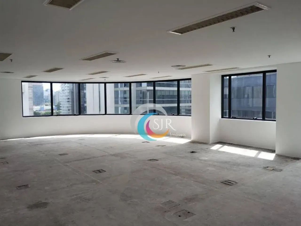 Sala comercial de 223 m², 5 vagas de garagem, localizado no bairro do Brooklin, próximo a  - Foto 4