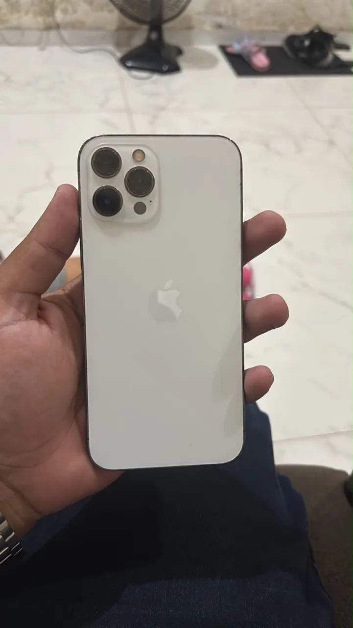 iPhone 12 Pro Max branco 256g - Foto 2