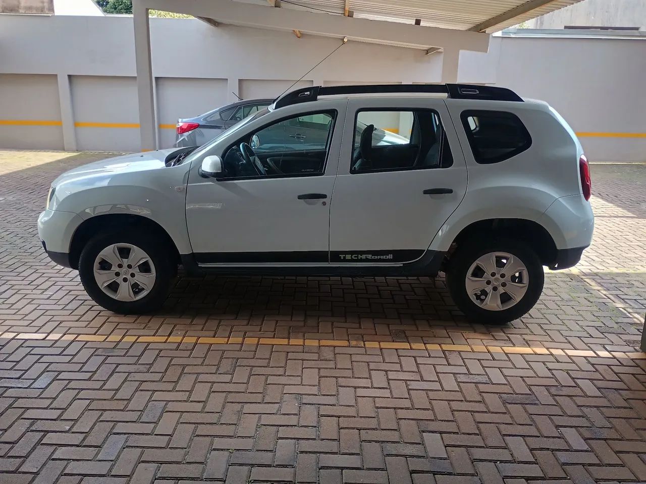 Renault Duster Expression 1.6 Hi-flex 16V Mec. 2017 - Foto 5