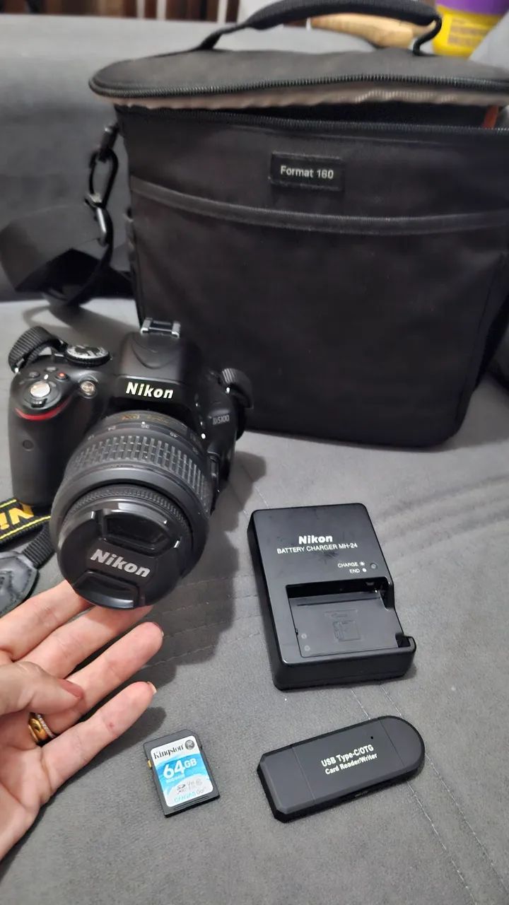 Kit Câmera DSRL Nikon D5100 usada funcionando