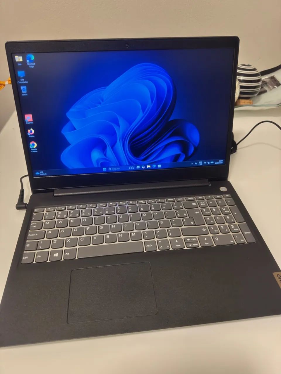 Notebook Lenovo  - Foto 2