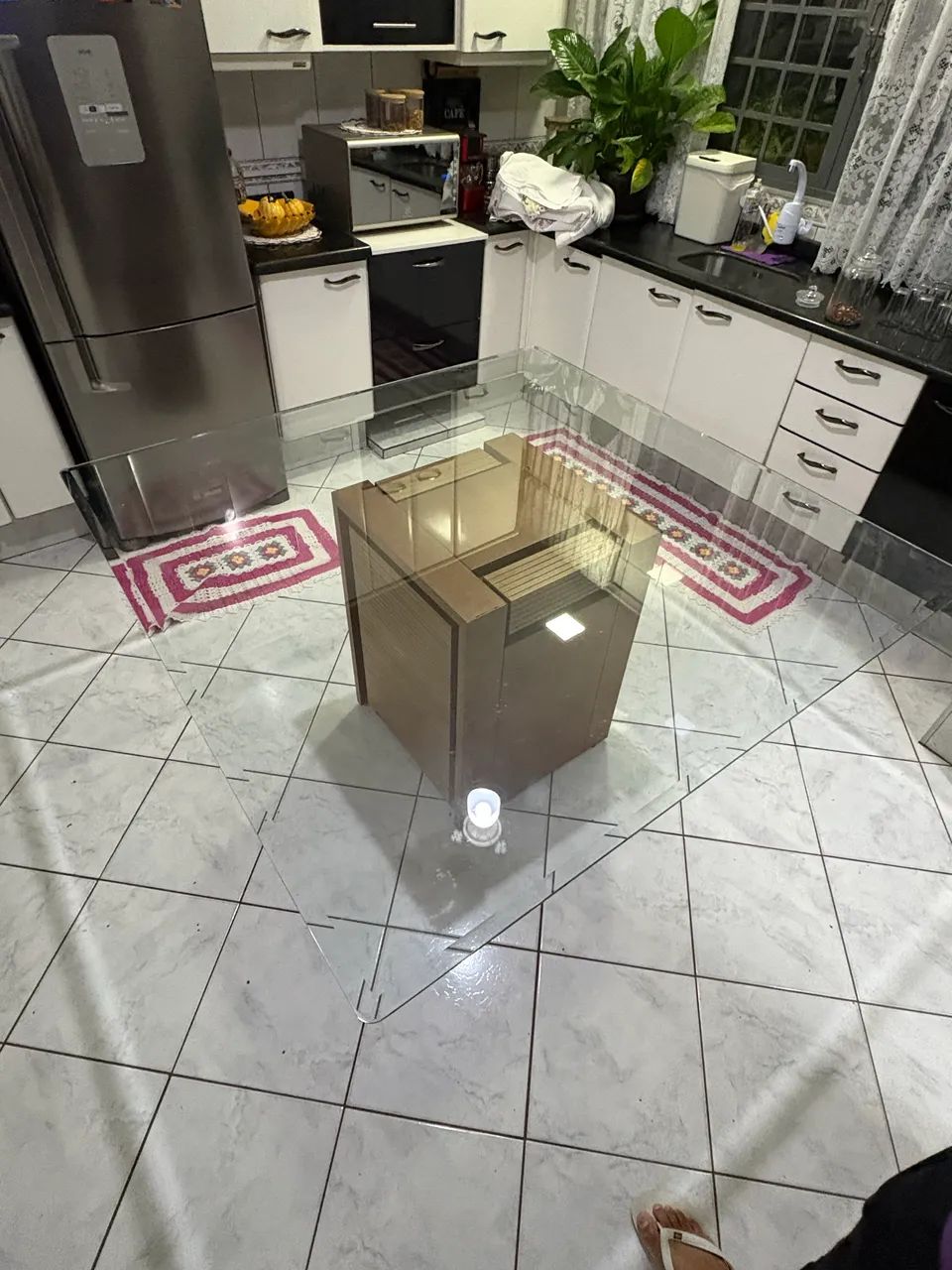 Mesa quadrada de Jantar