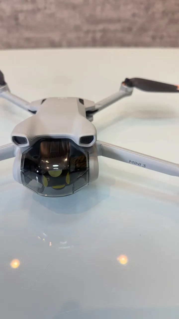     Drone DJI Mini 3 4K Controle tela Câmera Vertical Horizontal Alcance 10km - Foto 5